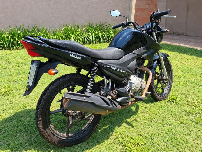 FACTOR 125 2021 FIPE 12.300 ESTOU PEDINDO 8.500 PRA VENDER LOGO