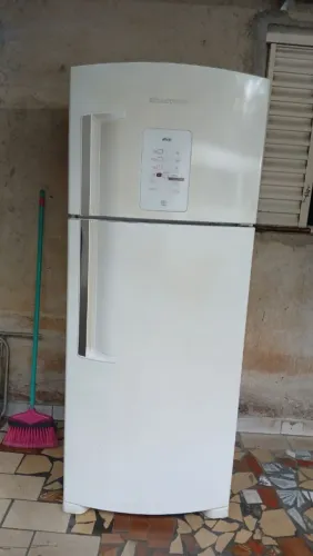 Manutenção em geladeira 