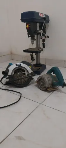 Furadeira de bancada, makita e serra circular