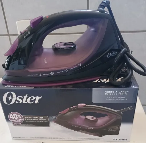 Vende-se Ferro de passar roupas a vapor Oster,novo na caixa.