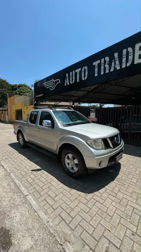 Nissan Frontier LE CD 4X4 2.5 TB Diesel Aut. 2010