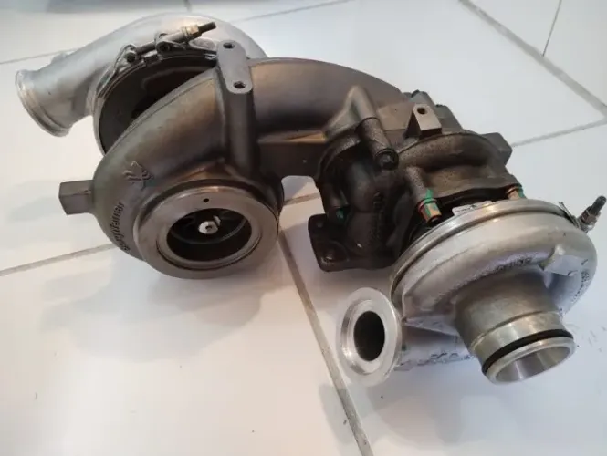 Turbina BIturbo Borgwarner R2S B/B2 P/N 10009880222 VW CONSTELLATION 17-280 DO824-280 MANM