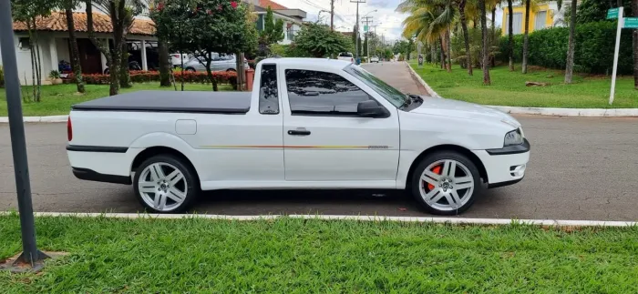 Volkswagen Saveiro CL/ Summer 1.8 MI E 1.8 (álcool) 2002