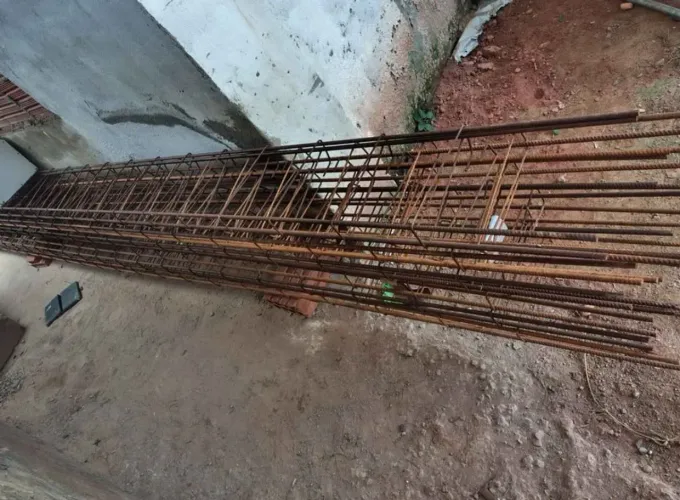 8 colunas prontas de 6 metros 7x27  ferro 3/8