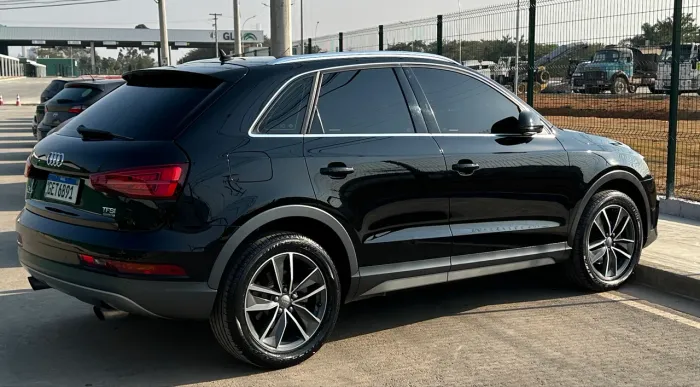 Audi Q3 2.0 TFSI Quat. 211/220cv S-tronic 5P 2016