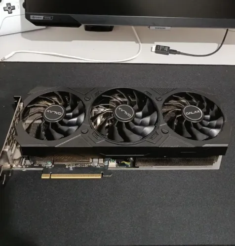 Placa De Video Nvidia RTX 4070 TI Galax 12gb Triple fan