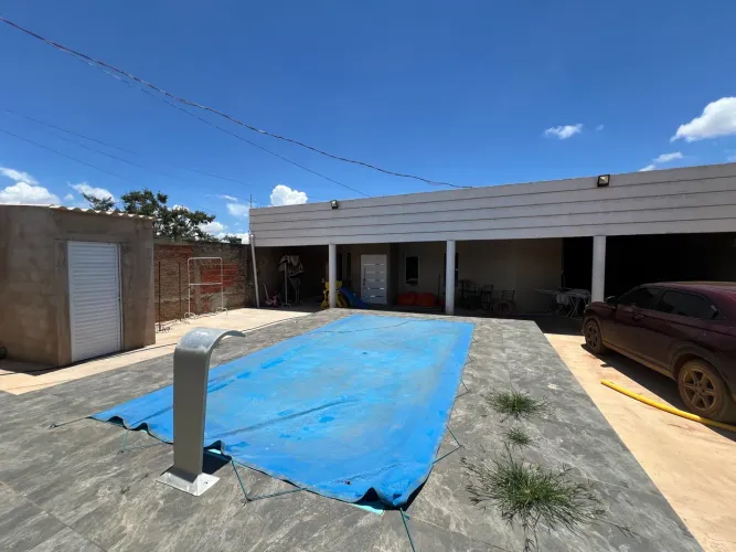 Alugo Casa Mobiliada com Piscina e Churrasqueira - Setor de chácaras