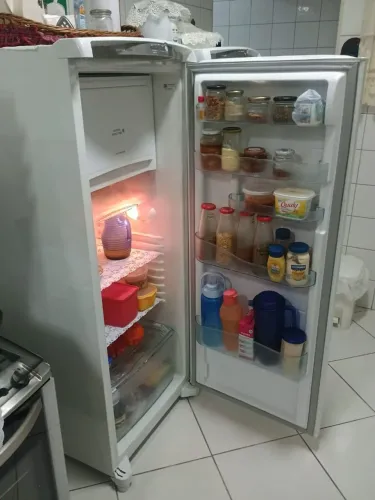 Geladeira Frosfree Consul