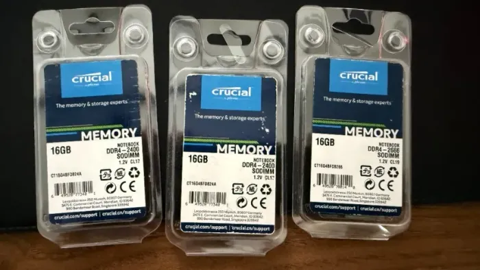 3 memórias RAM Crucial de 16GB DDR4 notebook (novos, lacrados)