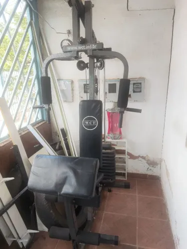 Academia em casa, ótimo equipamento para malhar em seu lar....