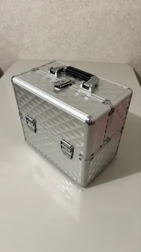 Maleta para Maquiagem / Porta Joias, Bijuterias e Acessórios