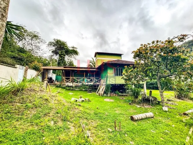 Casa com 2 dormitórios para alugar, 115 m² por R$ 4.000 + taxas/mês - Itaipu - Niterói/RJ