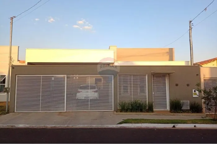 Casa no condomínio Vainice Andrade de 3 quartos!