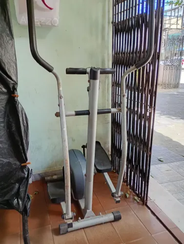 Vendo aparelho elípticom em bom estado 