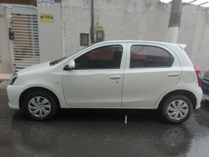 Toyota Etios X 1.3 Flex 16V 5P Aut. 2019