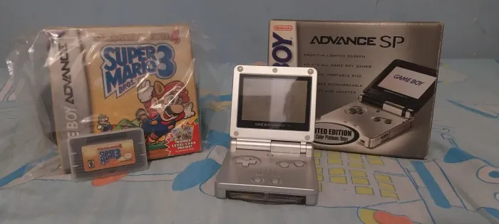 Game Boy Advance SP Platinum CIB + Super Mario Advance 4 COMPLETO c/ Card Lacrado| Coleção