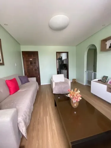 Apartamento de 2 quartos com dependência Acupe de Brotas