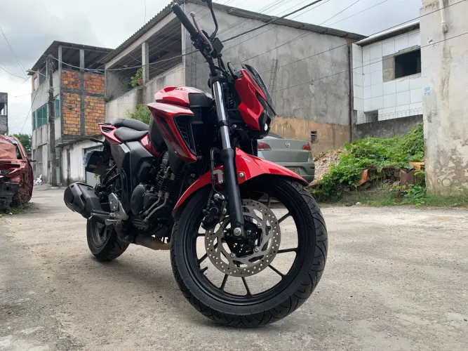 Fazer 250