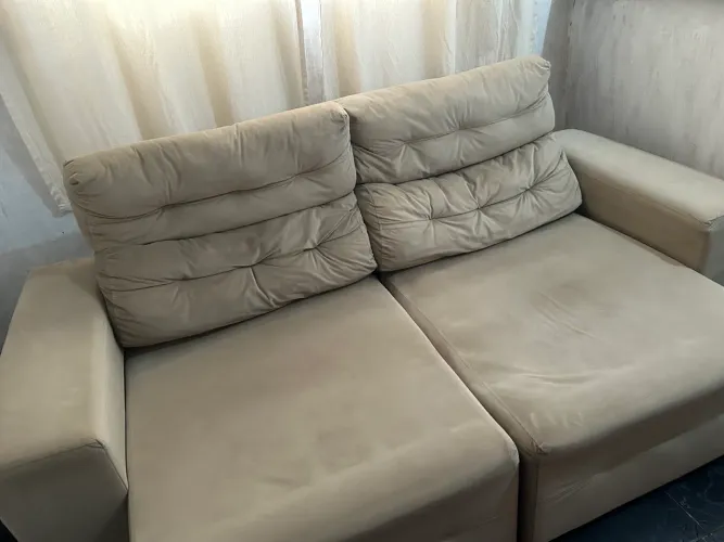 Sofá retrátil