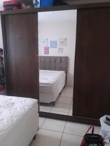 Guarda roupa casal