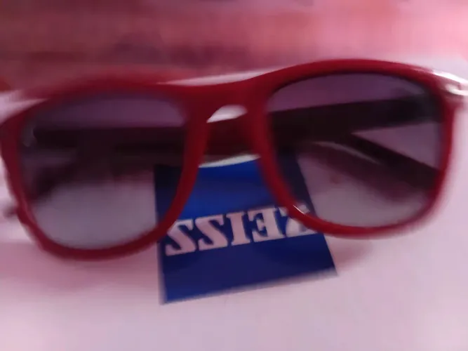 Oculos escuros