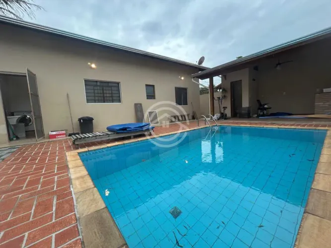 Casa em Condomínio : / Residencial / Loteamento Jardim Das Paineiras
