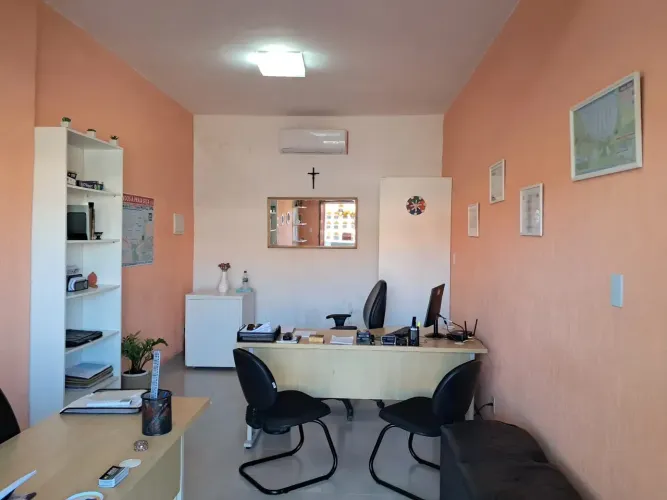 ÓTIMA LOJA NO CENTRO DE Praia Sêca - Araruama - RJ