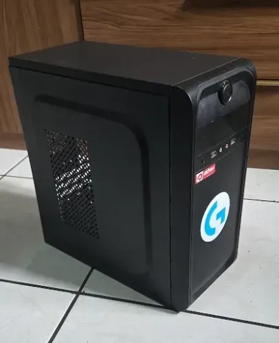 Gabinete de Computador Torre Minitower Preto (Entrada Superior para Fonte)