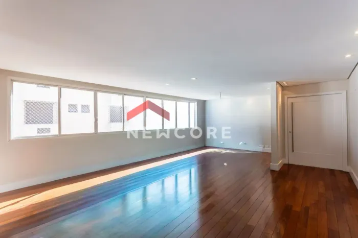 Apartamento em Rua Pedroso Alvarenga - Itaim Bibi - São Paulo/SP
