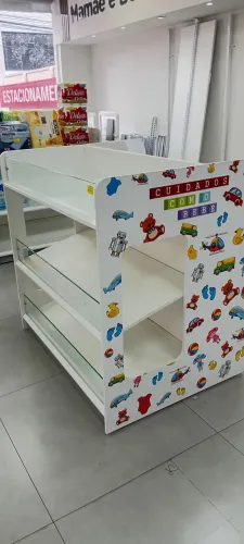 Balcao expositor
