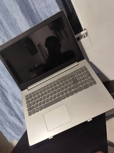 Notebook Lenovo i5 8ª ger e 256 ssd