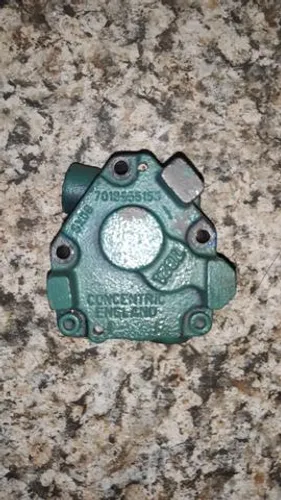 Bomba de combustível d13