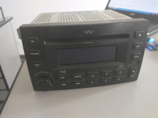 Rádio CD USB Tiggo original