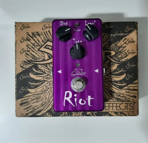Pedal Suhr Riot