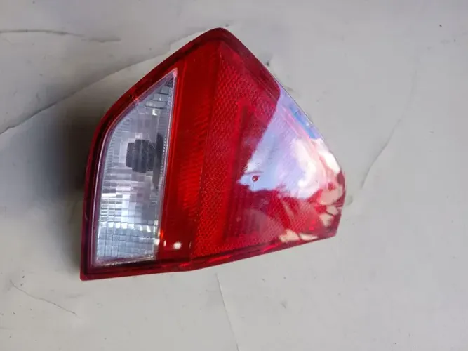 Lanterna tampa Voyage g6
