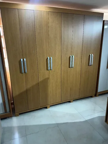 Guarda Roupa Saturno MDF 220cm (Novo Direto da Fábrica)