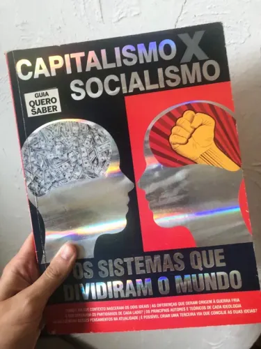 Capitalismo x Socialismo - Nesta edição