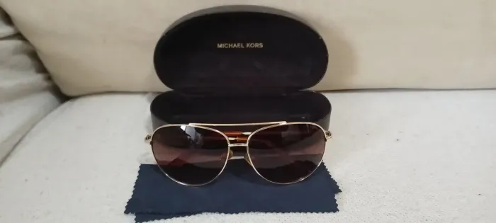 Óculos de sol Michael Kors