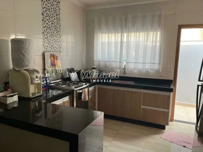 Casa a Venda no bairro São Jorge em Piracicaba