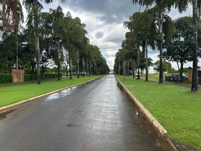 Lote à venda no Condomínio Rio das Pedras  Jardim Paraíso | Luís Eduardo Magalhães - BA