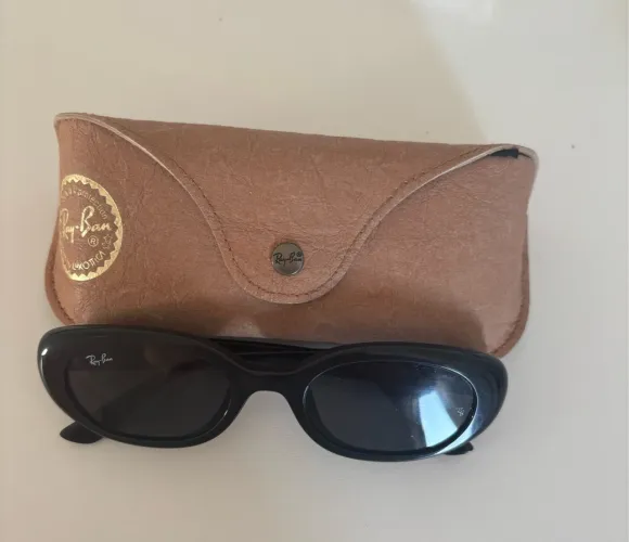 Óculos de Sol Ray-Ban Clássico