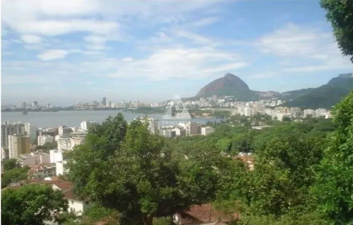 Lote exclusivo no alto do Jardim Botânico  520m² com vista panorâmica