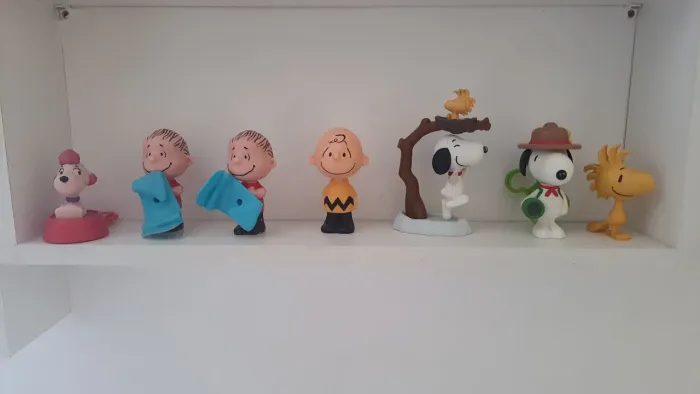 7 bonecos coleção Snoopy