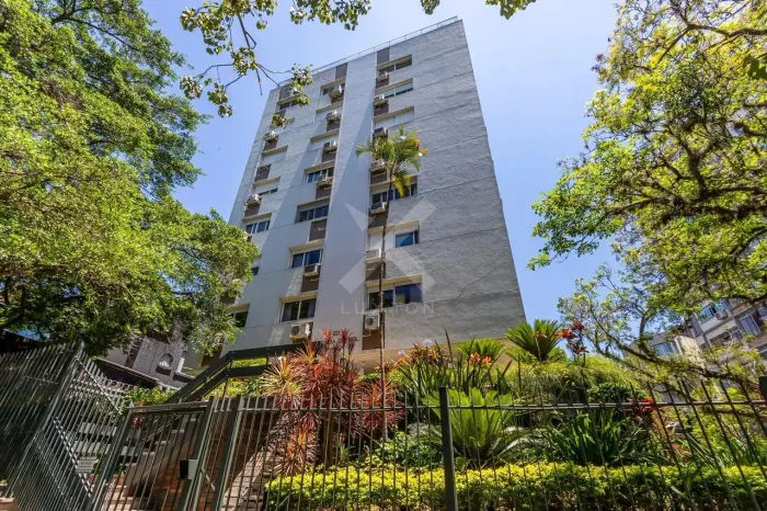 Apartamento para comprar no bairro Moinhos de Vento com 3 quartos e mobiliado