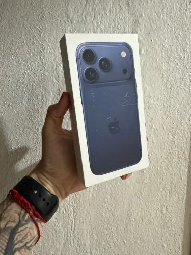 iPhone 17 pro 512gb lacrado