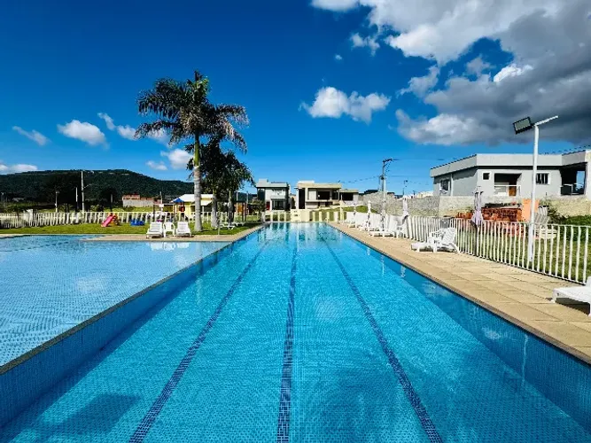 Condomínio Dom Village Maricá - Compre parcelado em 60 meses fixos