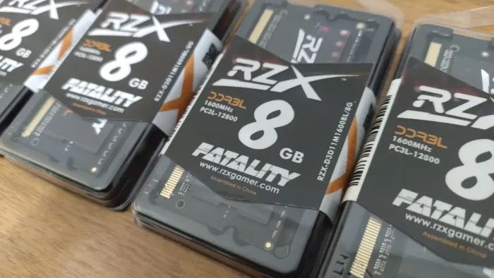 Memória ram 8gb ddr3l de 1600 sodimm notebook ( nova e lacrada ) alta performance.  