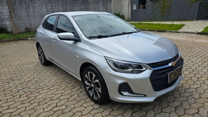 Chevrolet Onix Hatch Premier 1.0 12V TB Flex Aut. 4P 2023