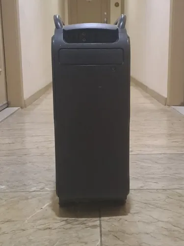 P. C. Intel Core i3