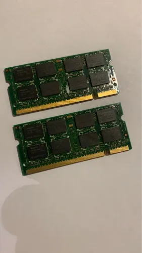 Memória RAM DDR2 2x 2gb